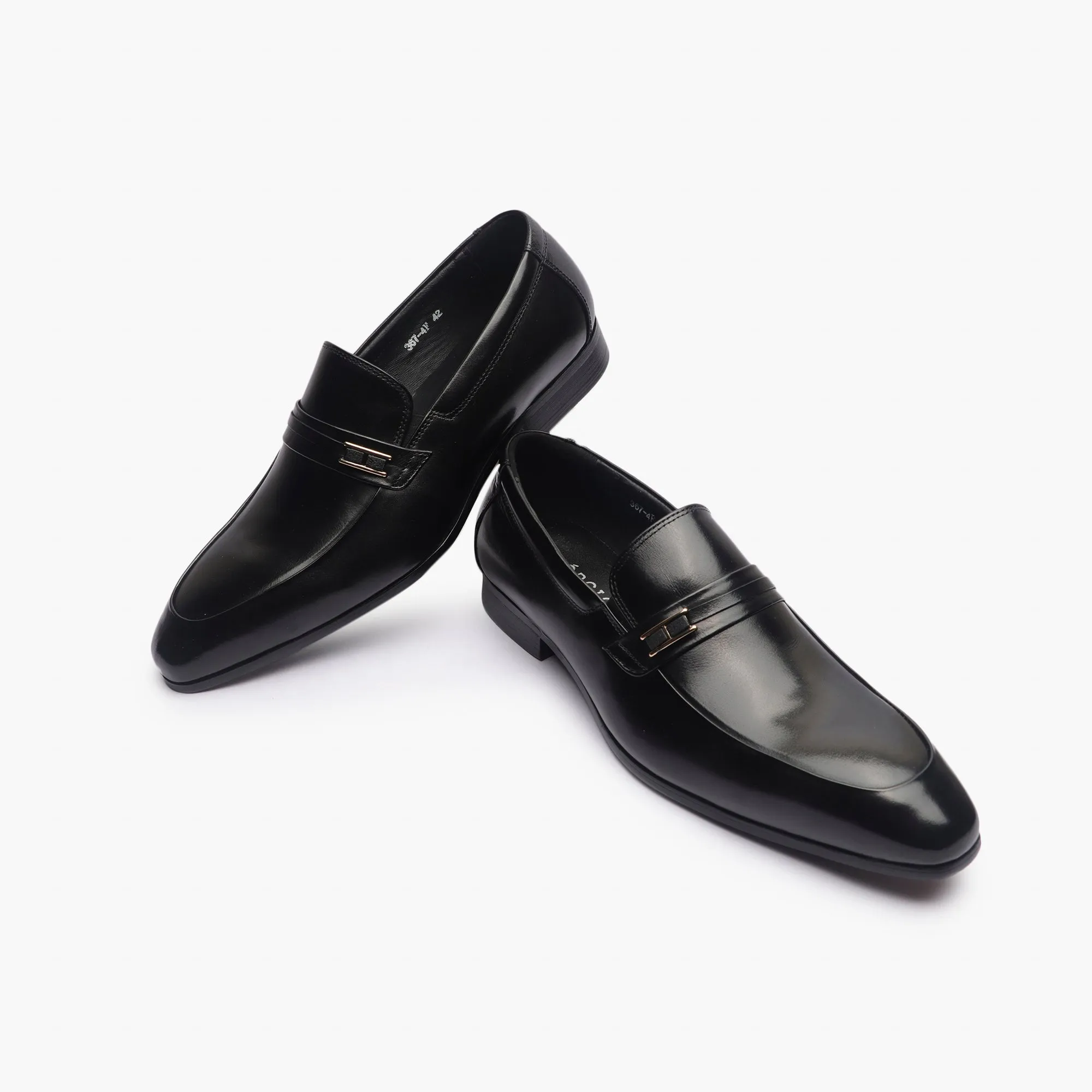 Classic Side Buckle Moccasin