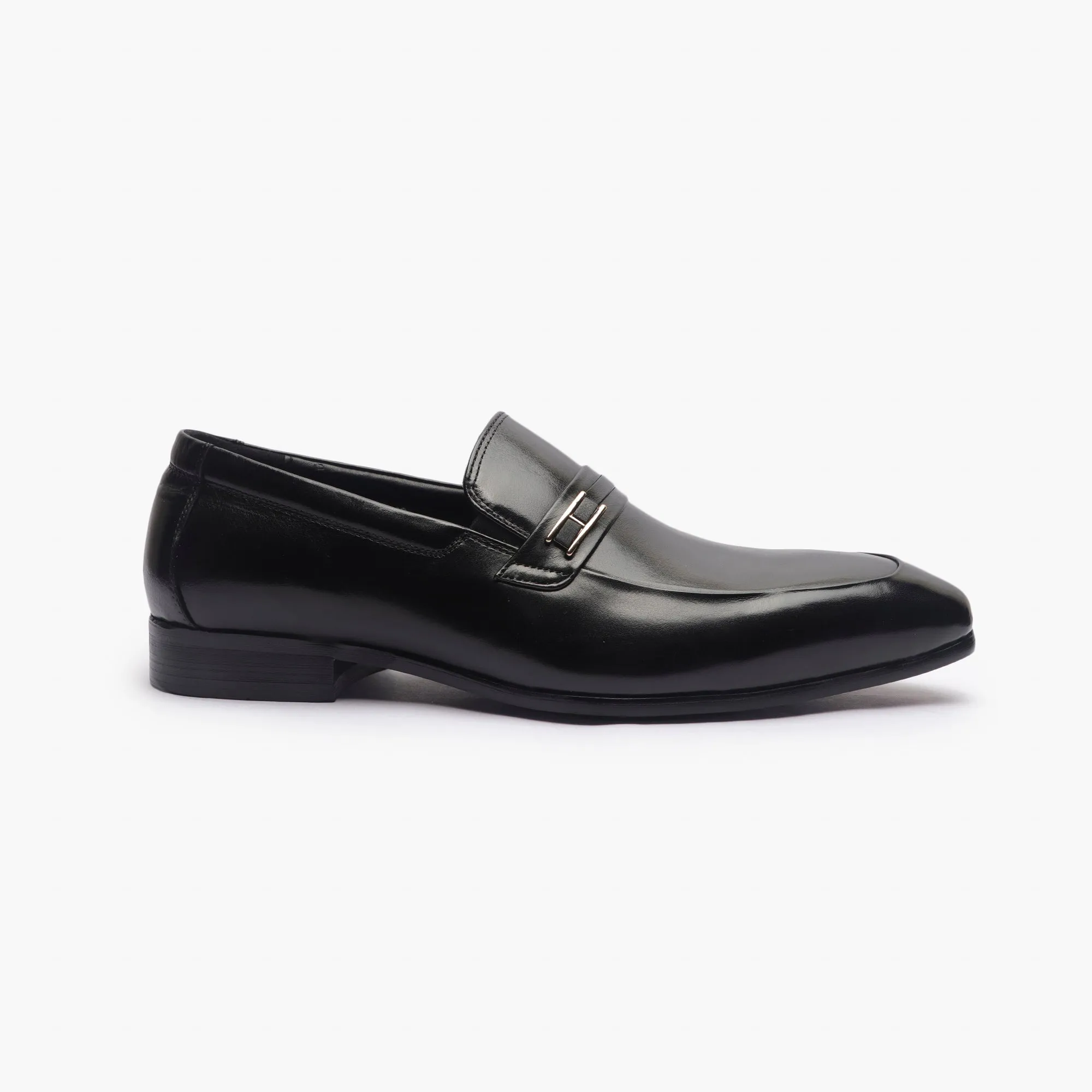 Classic Side Buckle Moccasin